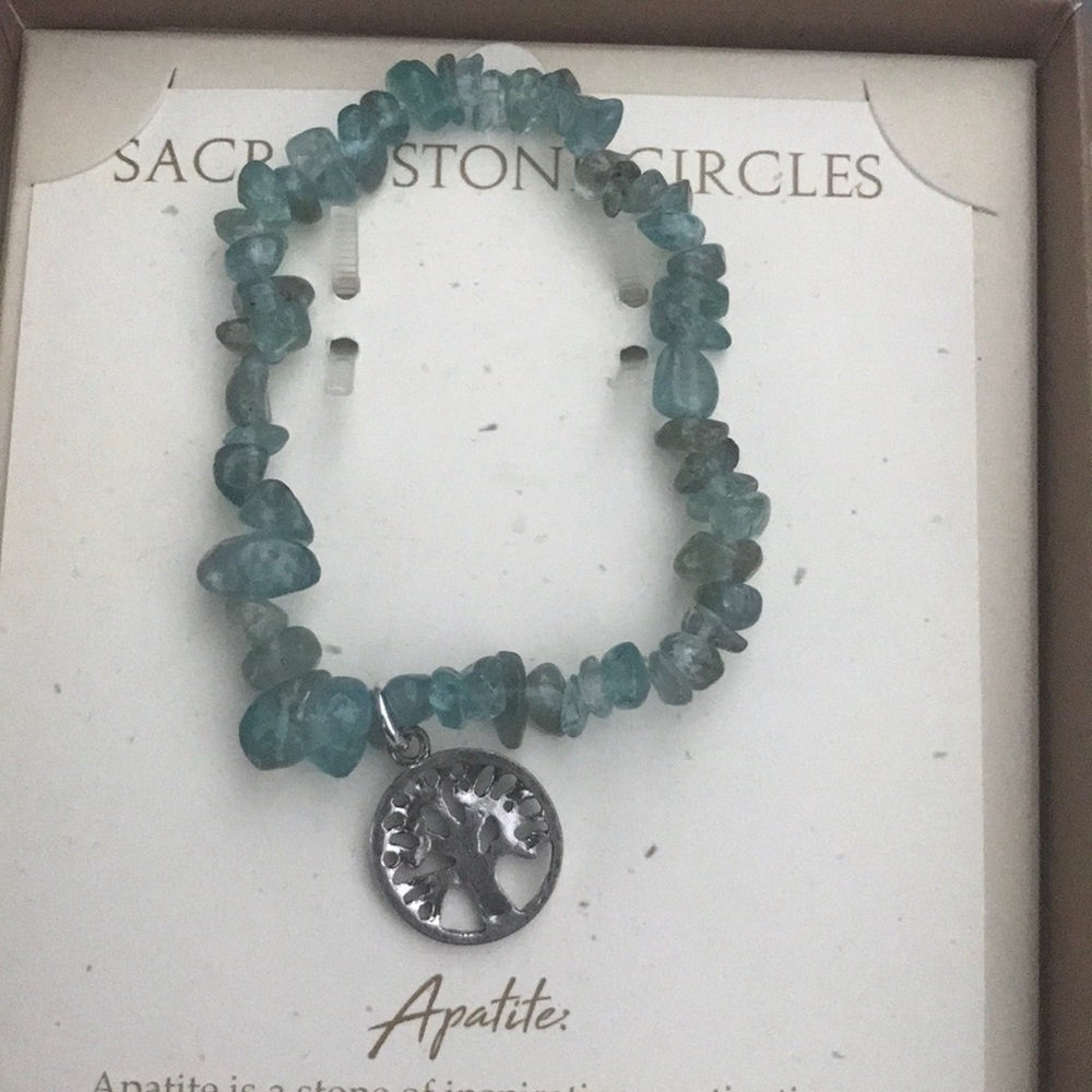 Beautiful apatite stone bracelet